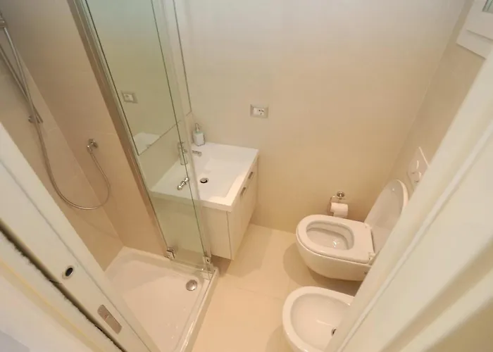 Moderne Climatisé, Balcon Et Vue - Fr-1-196-214