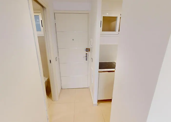 Moderne Climatise, Balcon Et Vue - Fr-1-196-214 멍똥